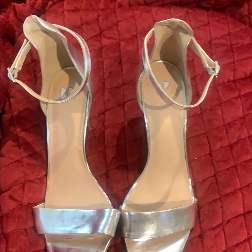 BP Silver Sandals brand new Sz 10